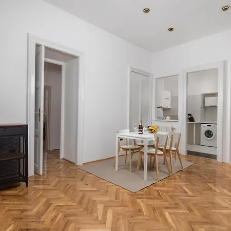 & One World Apartment *