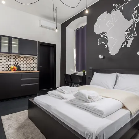 Apartmán & One World