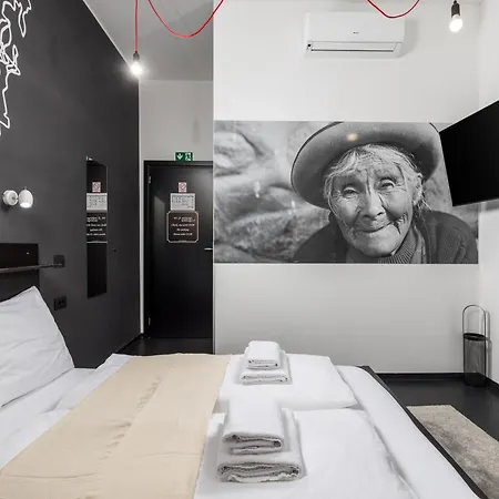 & One World Apartament