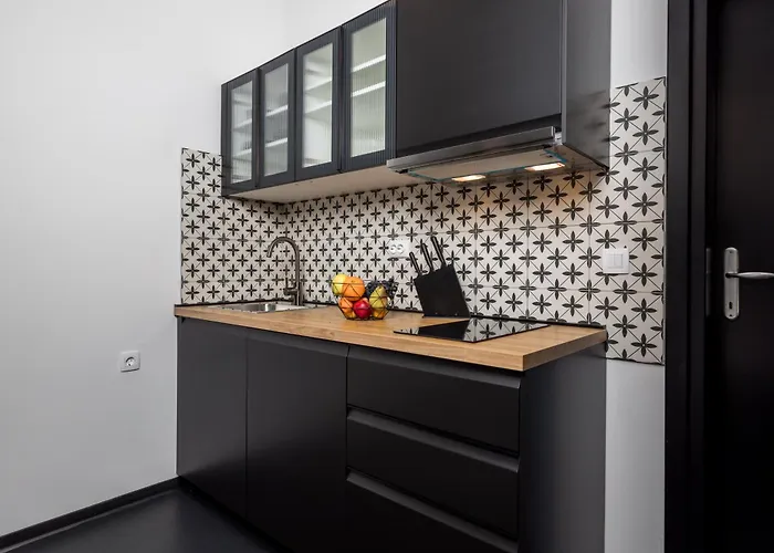& One World Apartman *