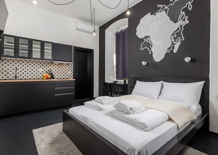 Apartman & One World