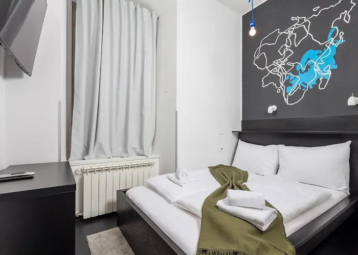 & One World Apartman *